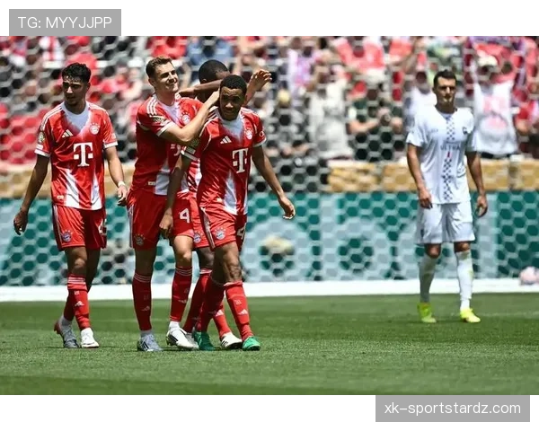 拜仁中场控不住了？看似压制全场，实则节奏全乱！