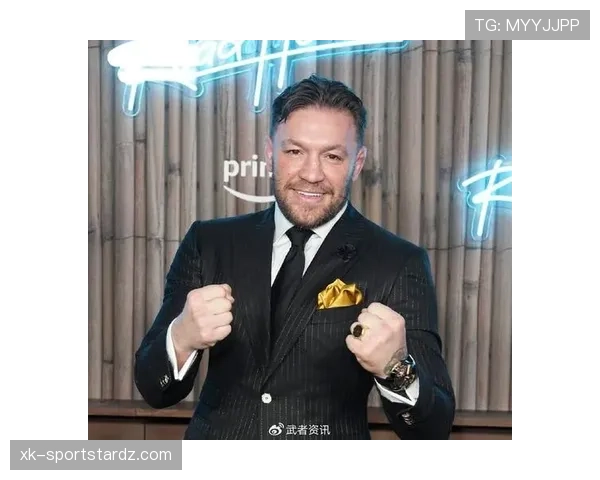 康纳刚买了辆豪车，赛场一脚猛踹，家里却像没开空调的宿舍？